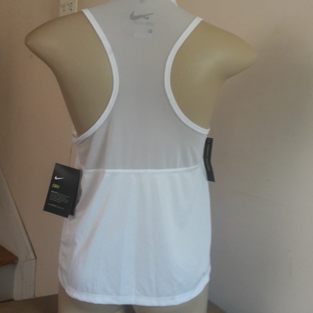 Brand New Nike Dry - Picture 2 of 6